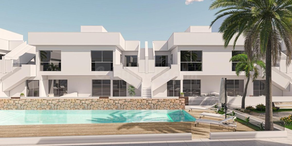 Venta de piso en Pilar de la horadada, de 74m2 con 2 dormito - foto 2