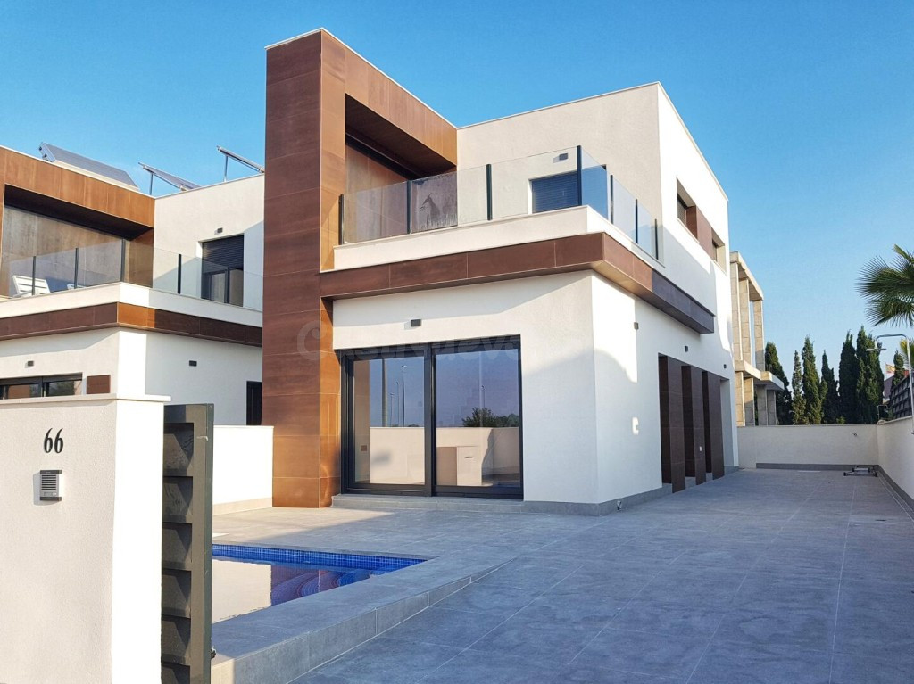 Venta de casa en Daya nueva, de 97m2 con 3 dormitorios y 2 b - foto 2