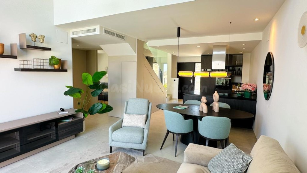 Venta de adosado en Algorfa, de 108m2 con 3 dormitorios y 2  - foto 2