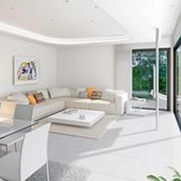 Venta de villa en Benijofar, de 121m2 con 3 dormitorios y 3  - foto 4