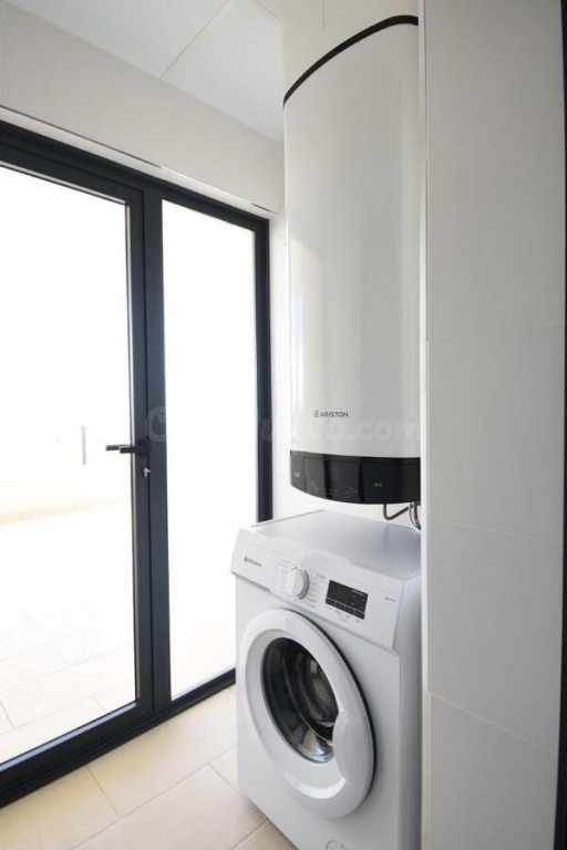 Venta de piso en San miguel de salinas, de 98m2 con 3 dormit - foto 4