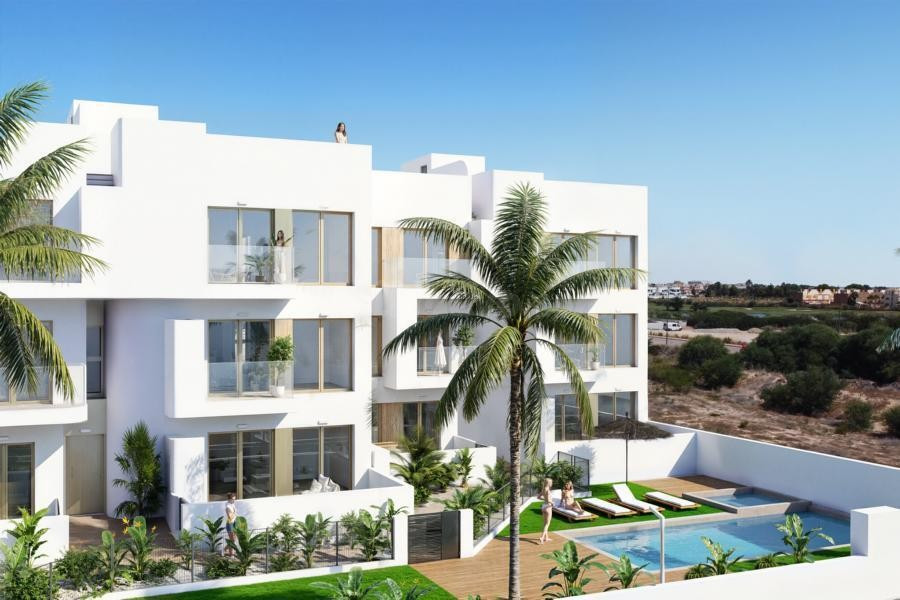Venta de piso en Los alcazares, de 85m2 con 2 dormitorios y  - foto 3