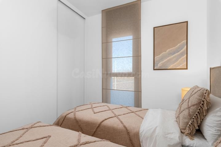 Venta de piso en La manga, de 112m2 con 2 dormitorios y 2 ba - foto 4