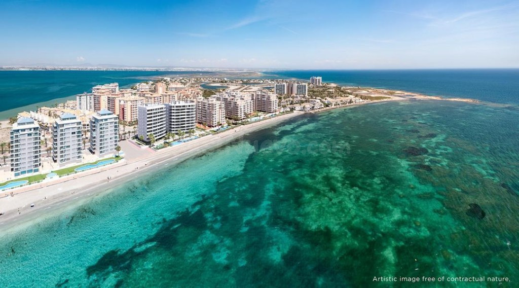 Venta de piso en La manga, de 90m2 con 2 dormitorios y 2 bañ - foto 2