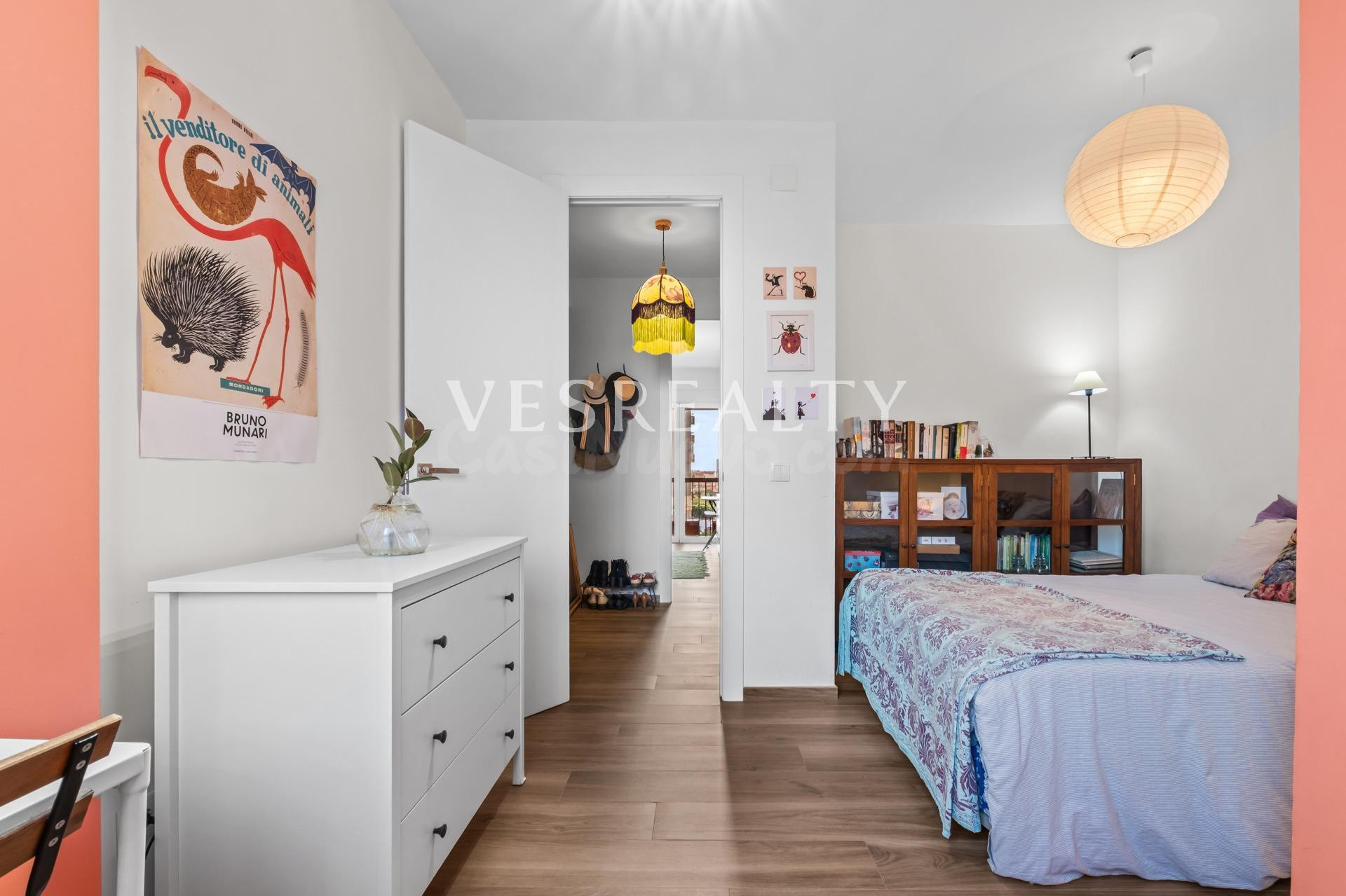 Amplio apartamento en alquiler con terrazas y cerca de la pl - foto 3