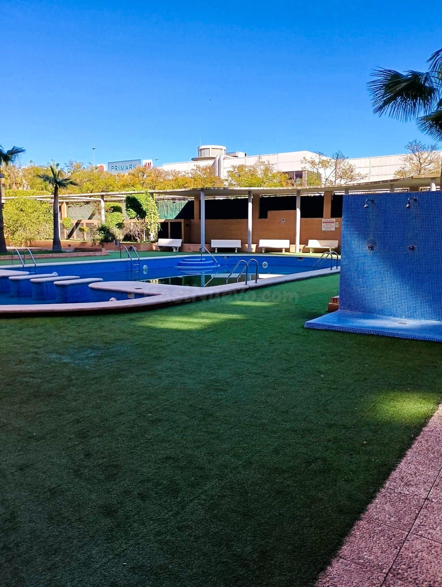 Piso con Garaje, Piscina y Gimnasio - Alicante