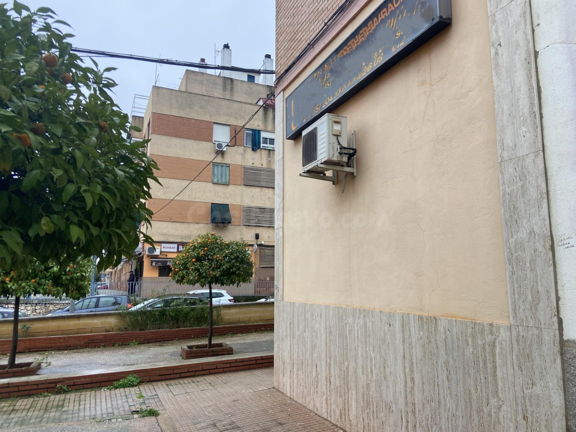 D. Oportunidad de Inversión: Local Comercial en Fátima - foto 4