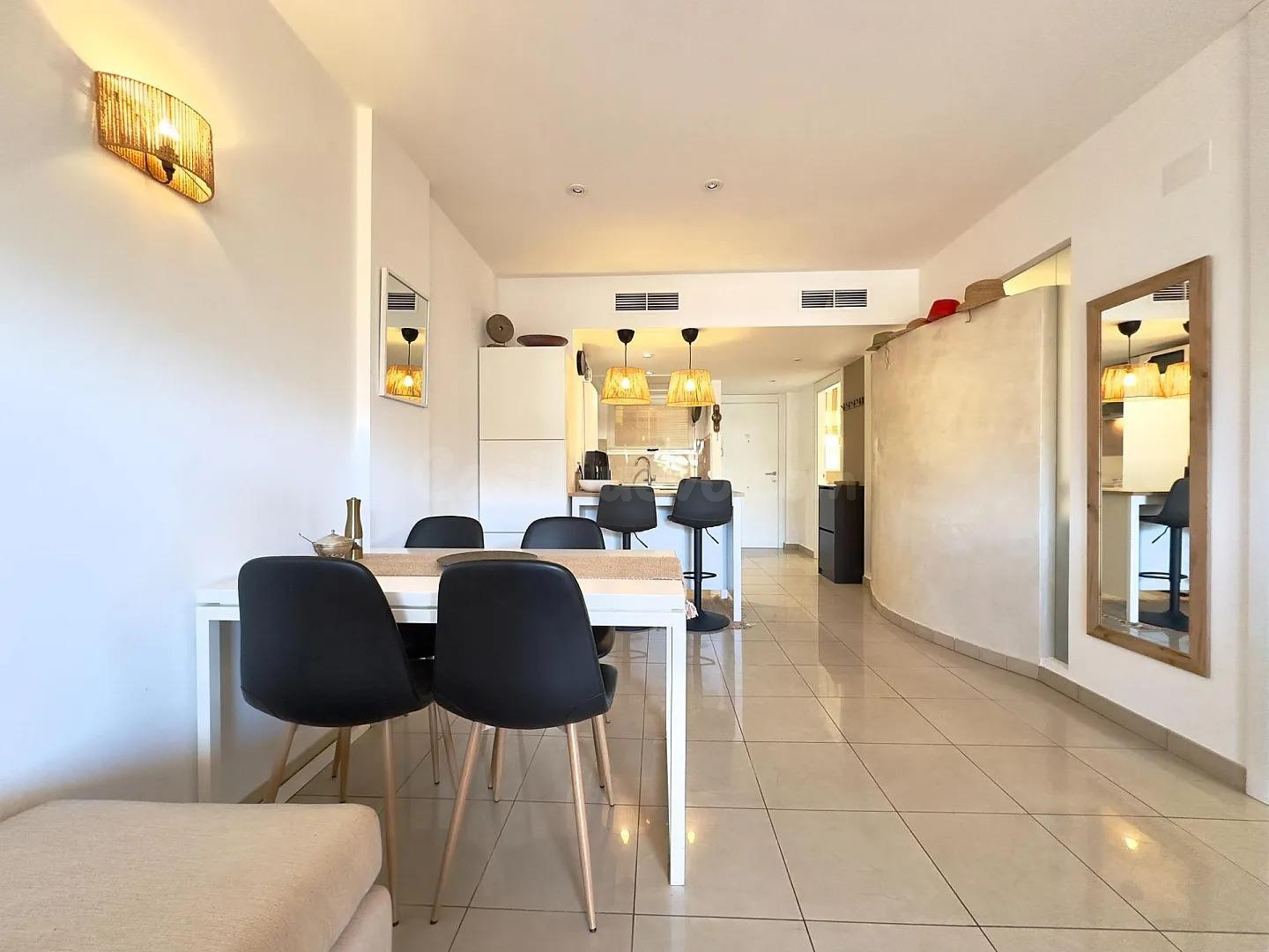 Moderna y Acogedora Vivienda con Balcón y Piscina en Punta P - foto 5