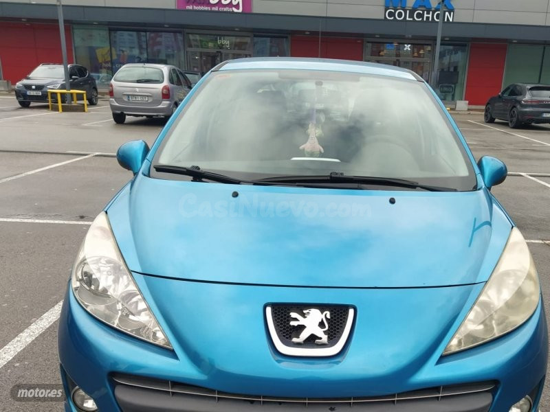 Peugeot 207 - foto 2