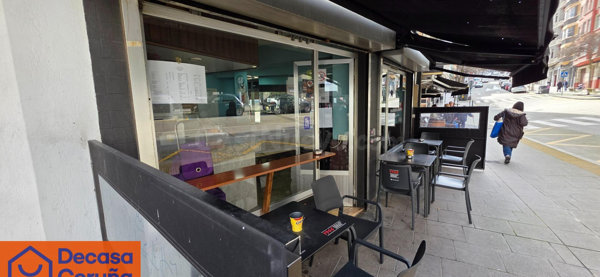 CAFETERIA FUNCIONANDO EN PLENO CENTRO CON TERRAZA