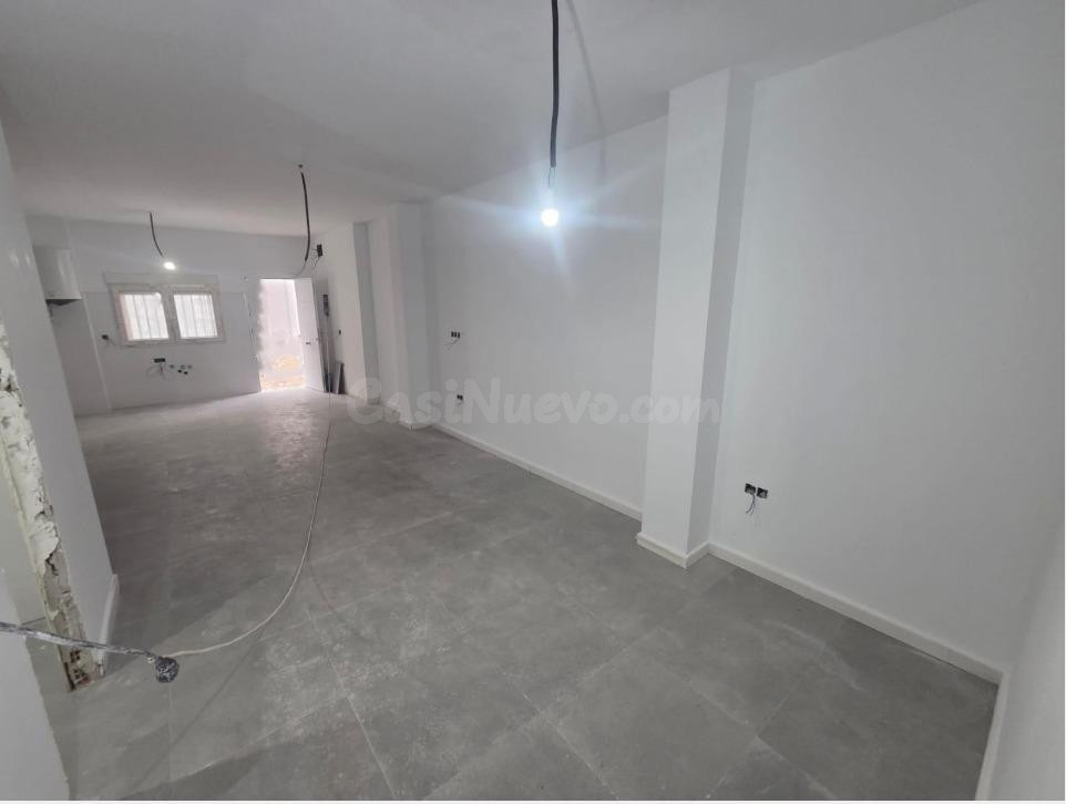 Vivienda en planta baja recién reformada en el centro de Chi