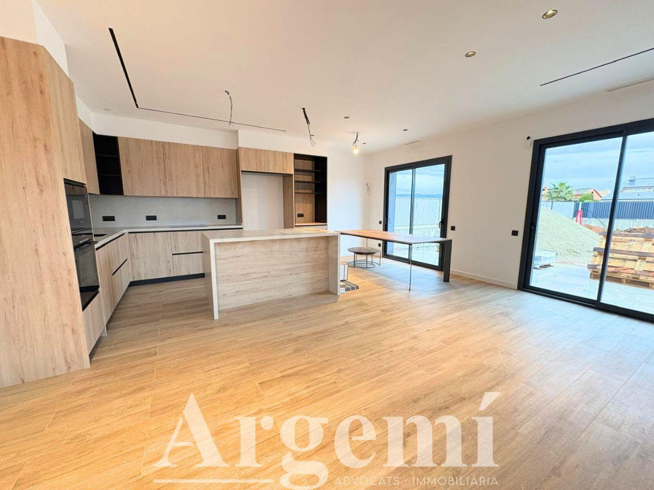 Casa en construcción en Palau-solità i plegamans - foto 3