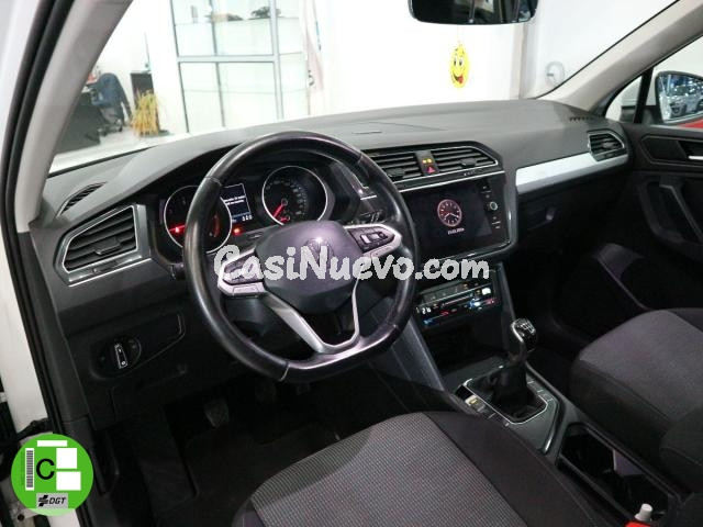 VOLKSWAGEN - Tiguan - Life 2.0 TDI 90 kW - foto 2