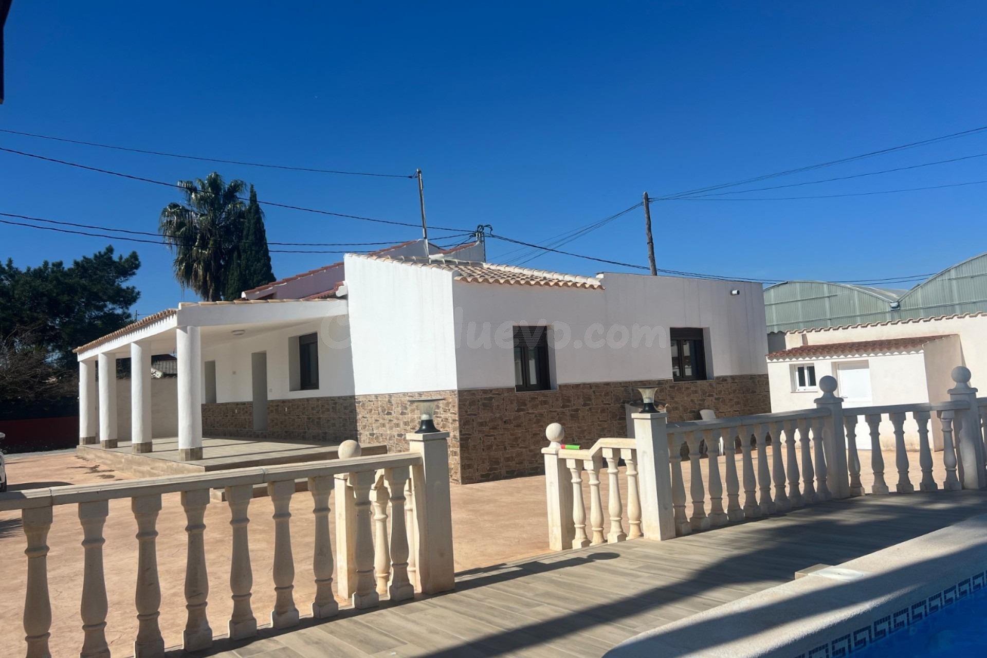 Villa independiente Dolores - foto 3