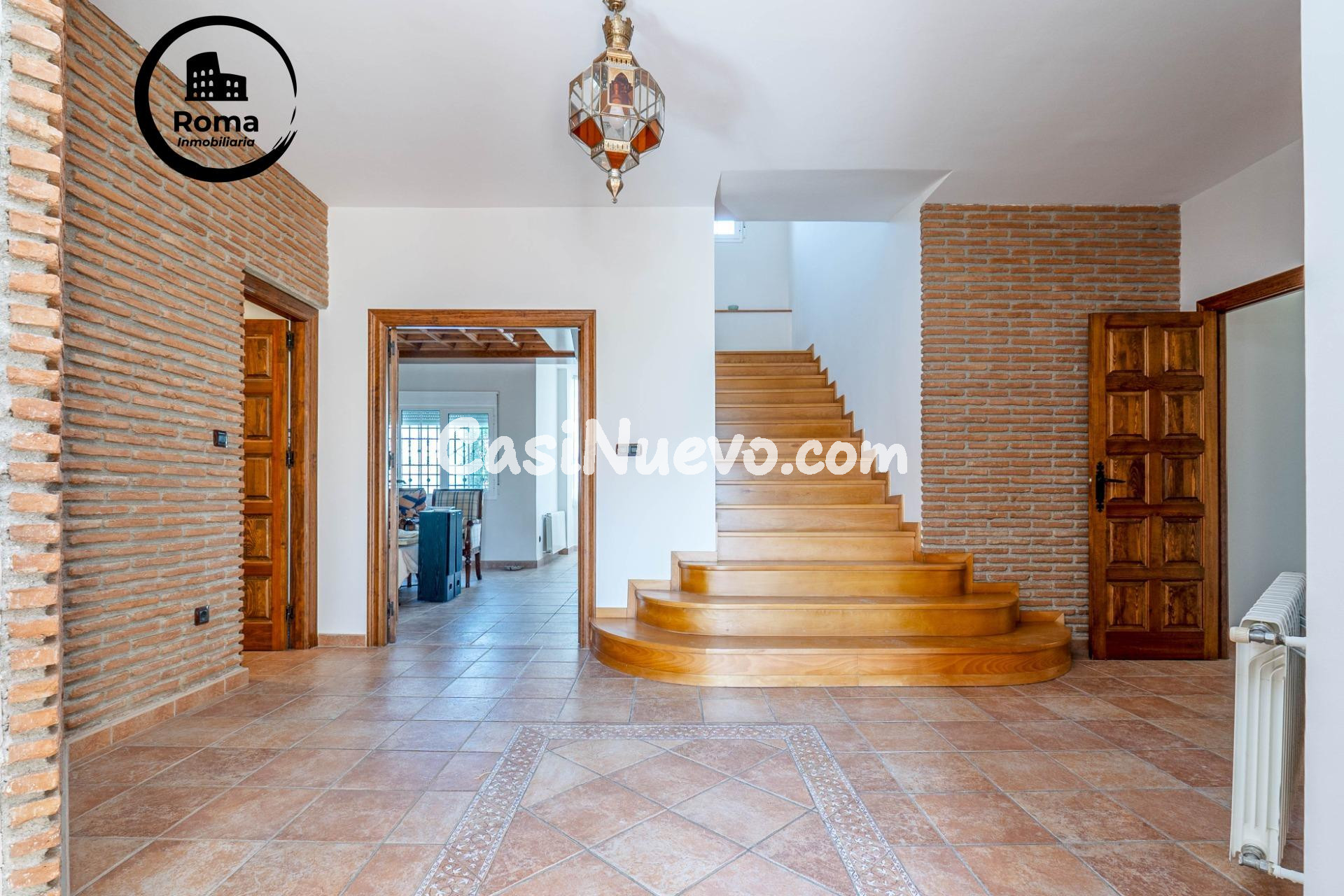 Chalet de 505 m2 construidos con piscina y jardines. 5 dormi - foto 11