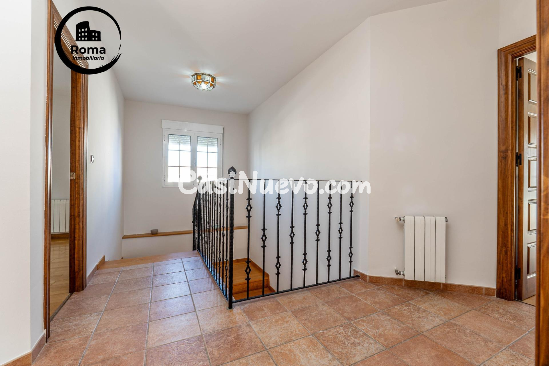 Chalet de 505 m2 construidos con piscina y jardines. 5 dormi - foto 43