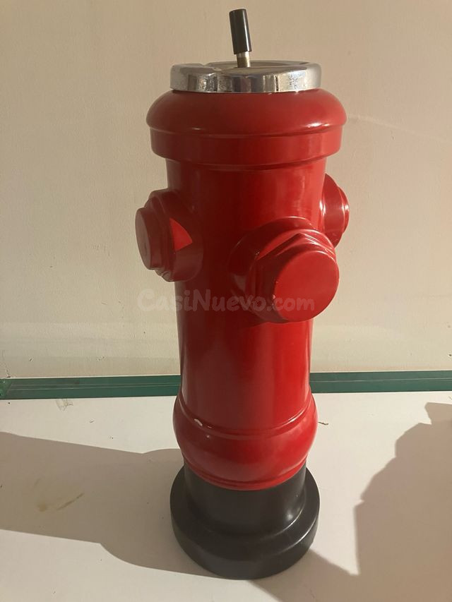 Cenicero Boca de Incendios Rojo.Sin usar