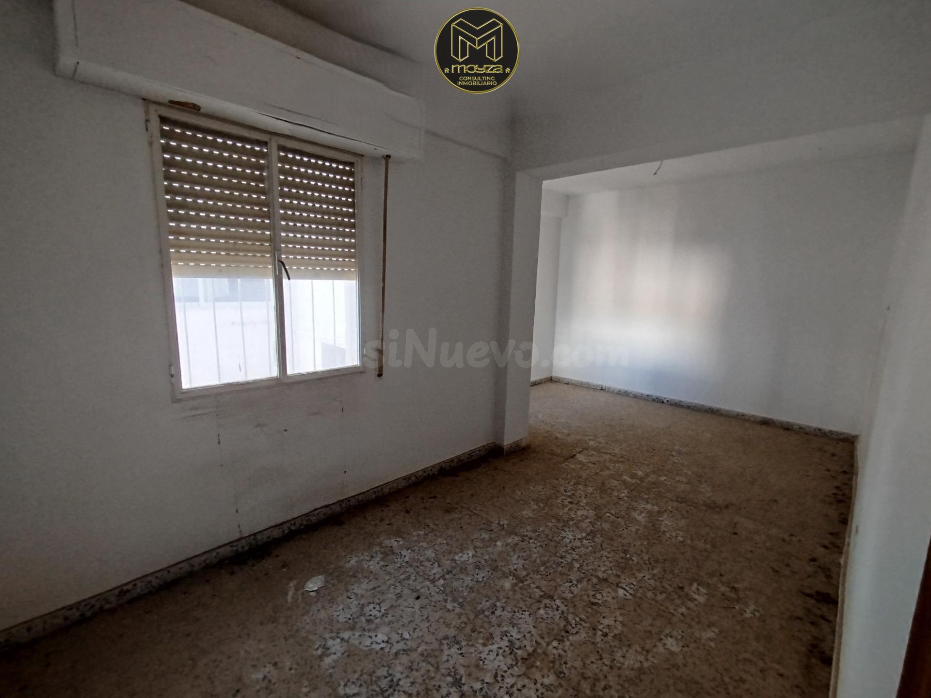 PISO EN LINARES CENTRO - foto 2