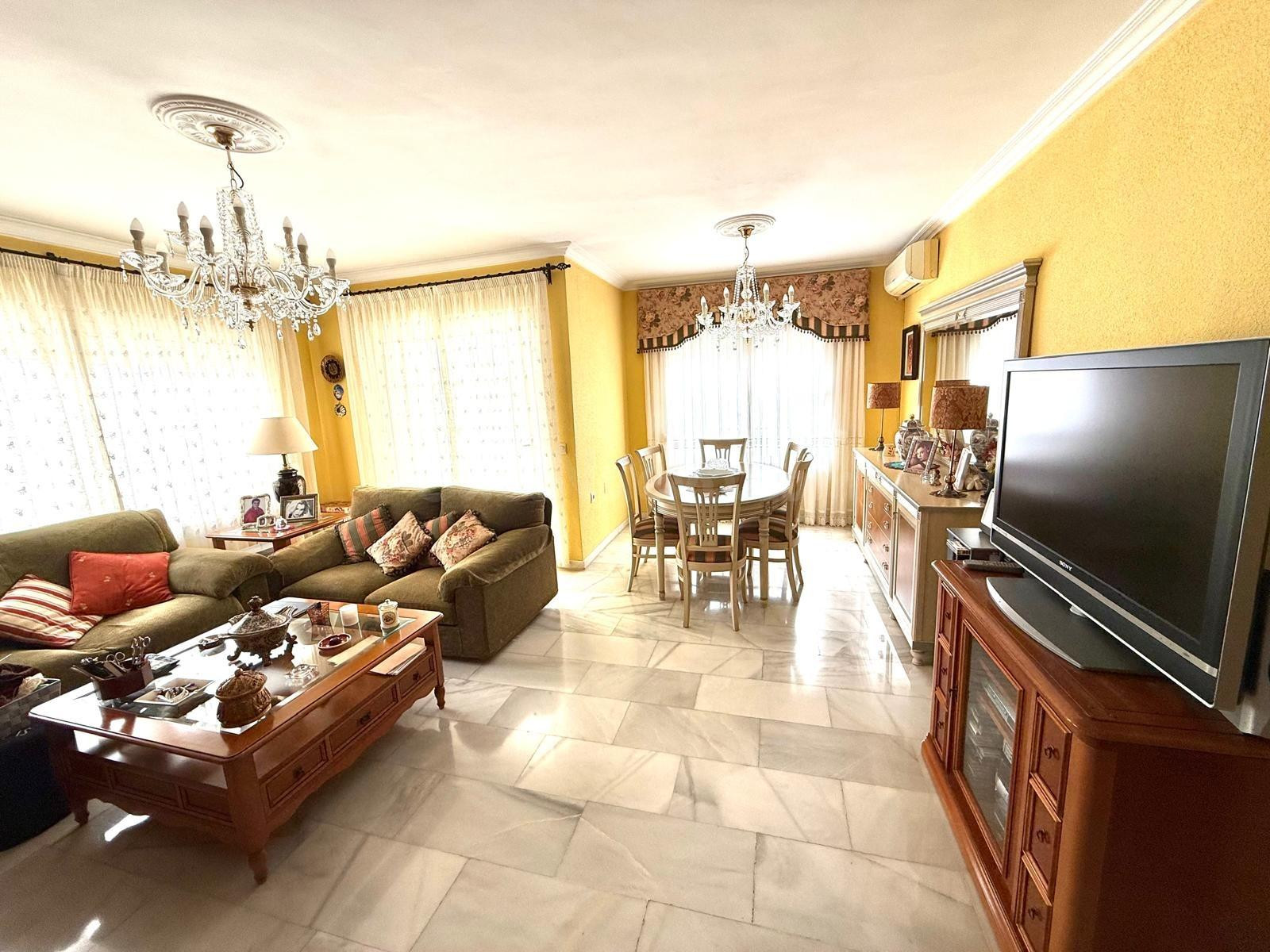 Se vende piso en zona de Gamarra