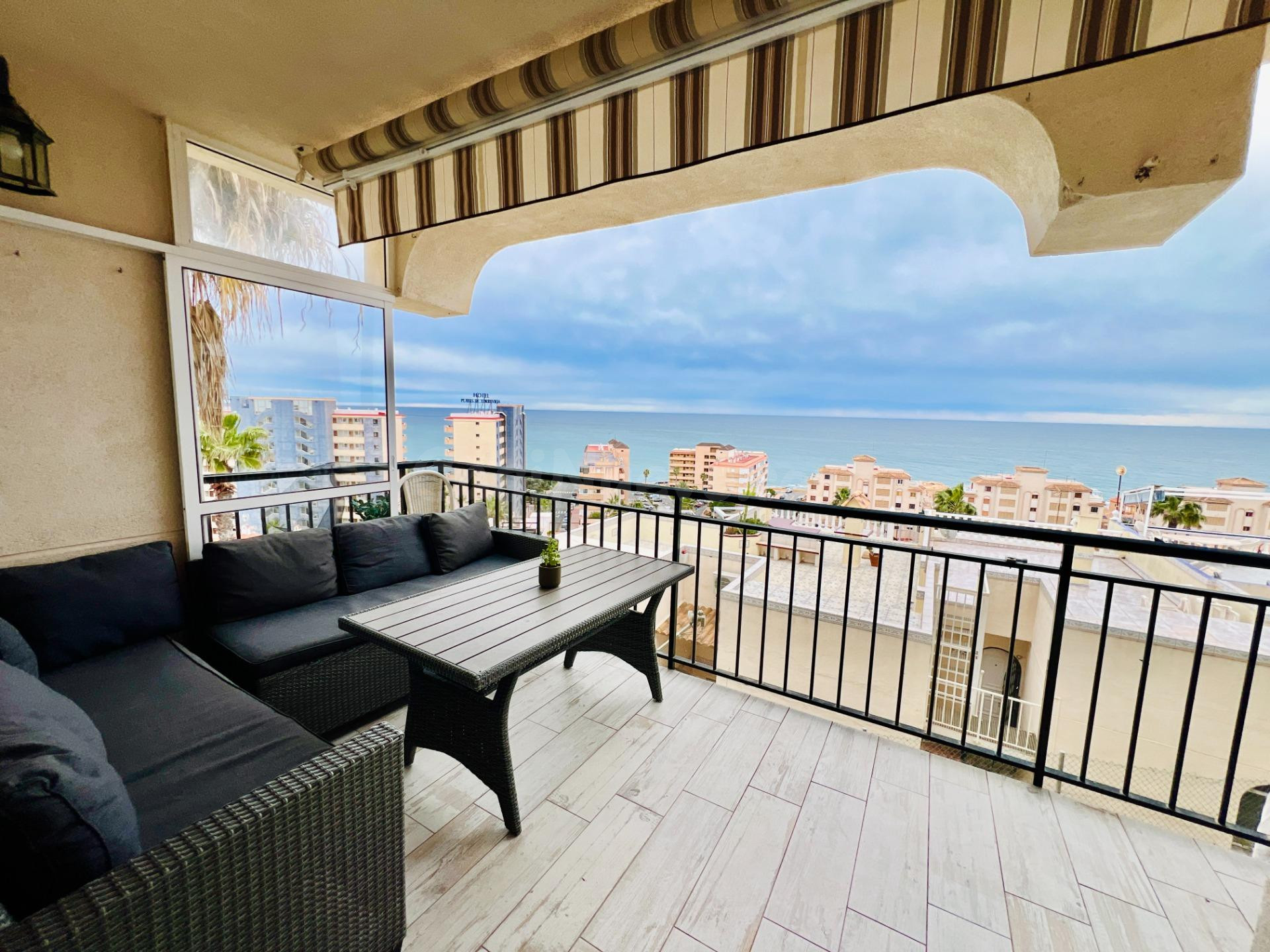 APARTAMENTO 2 DORMITORIOS - VISTAS INCREIBLES - TORRE DEL MO
