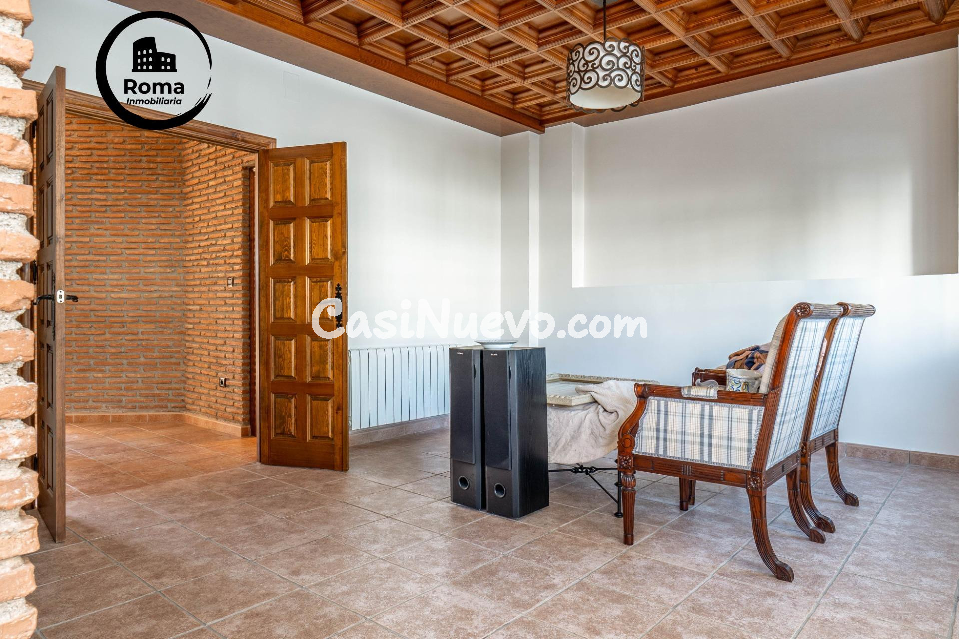 Chalet de 505 m2 construidos con piscina y jardines. 5 dormi - foto 18