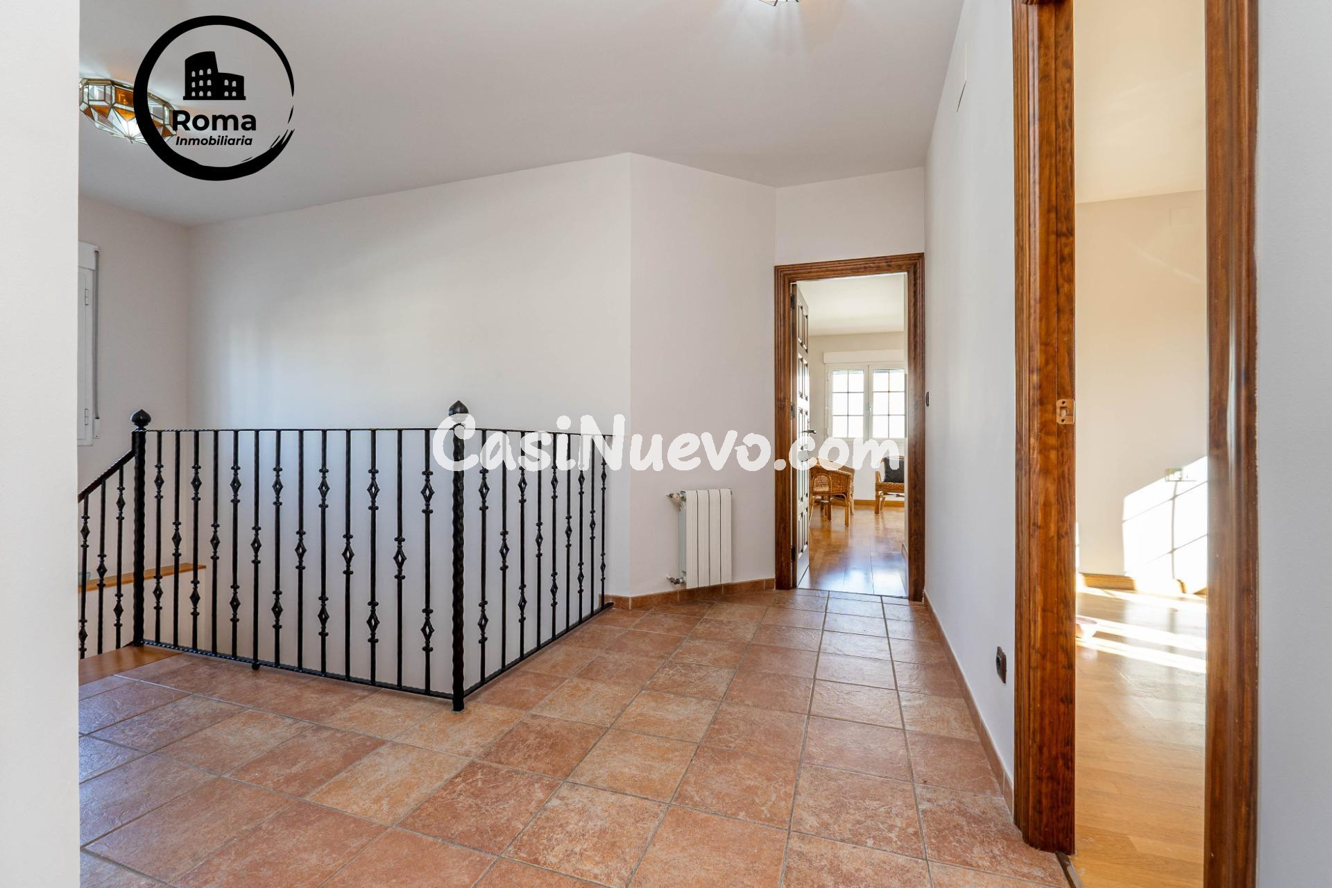 Chalet de 505 m2 construidos con piscina y jardines. 5 dormi - foto 40