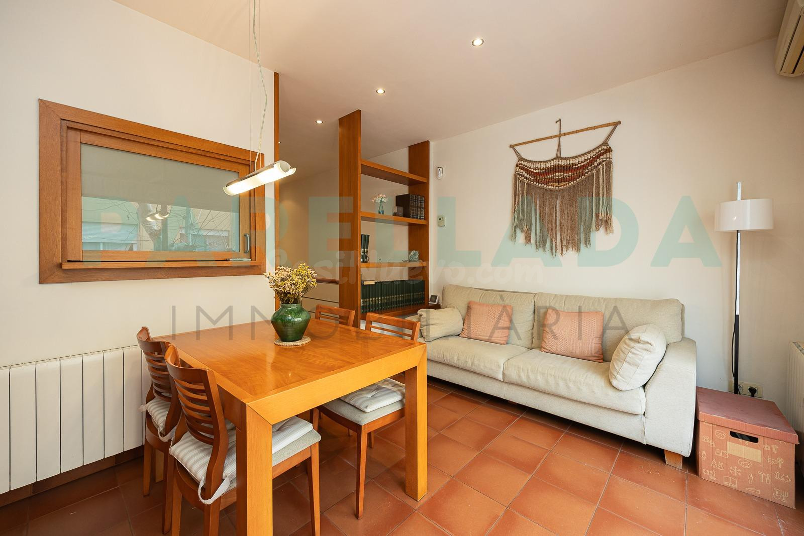 Casa de 2 plantas en calle Prim - foto 4