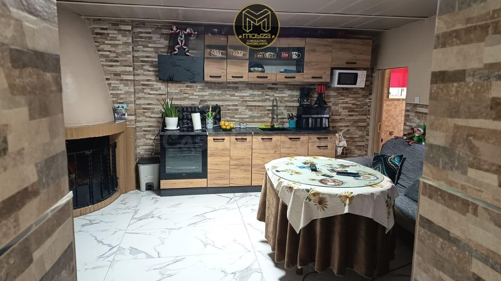 CASA EN MARTOS - foto 3