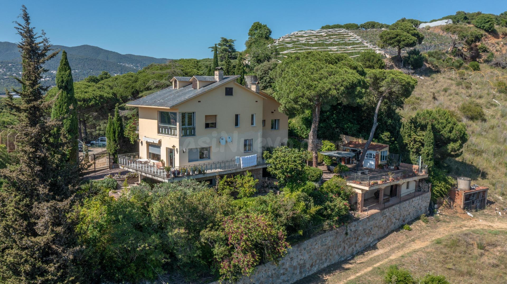 UN REFUGIO EN EL MEDITERRANEO EN SANT CEBRIÁ DE VALLALTA - foto 3