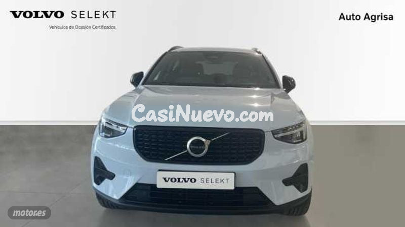 Volvo XC40 - foto 3