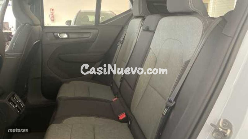 Volvo XC40 - foto 10