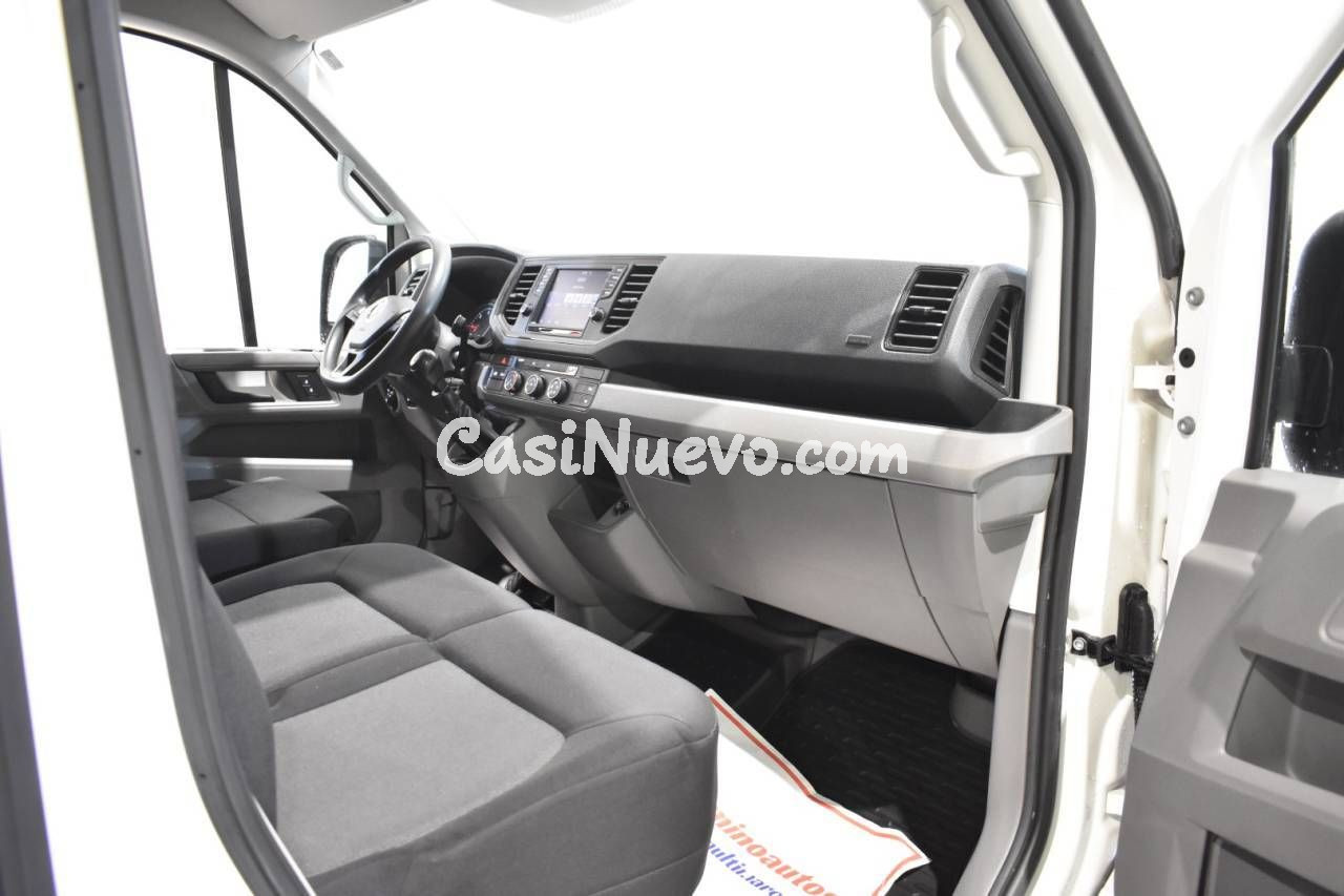 VW CRAFTER FURGÓN 35 L3H2 2.0 TDI 140 CV FWD - foto 7