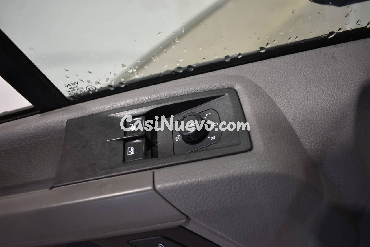 VW CRAFTER FURGÓN 35 L3H2 2.0 TDI 140 CV FWD - foto 22