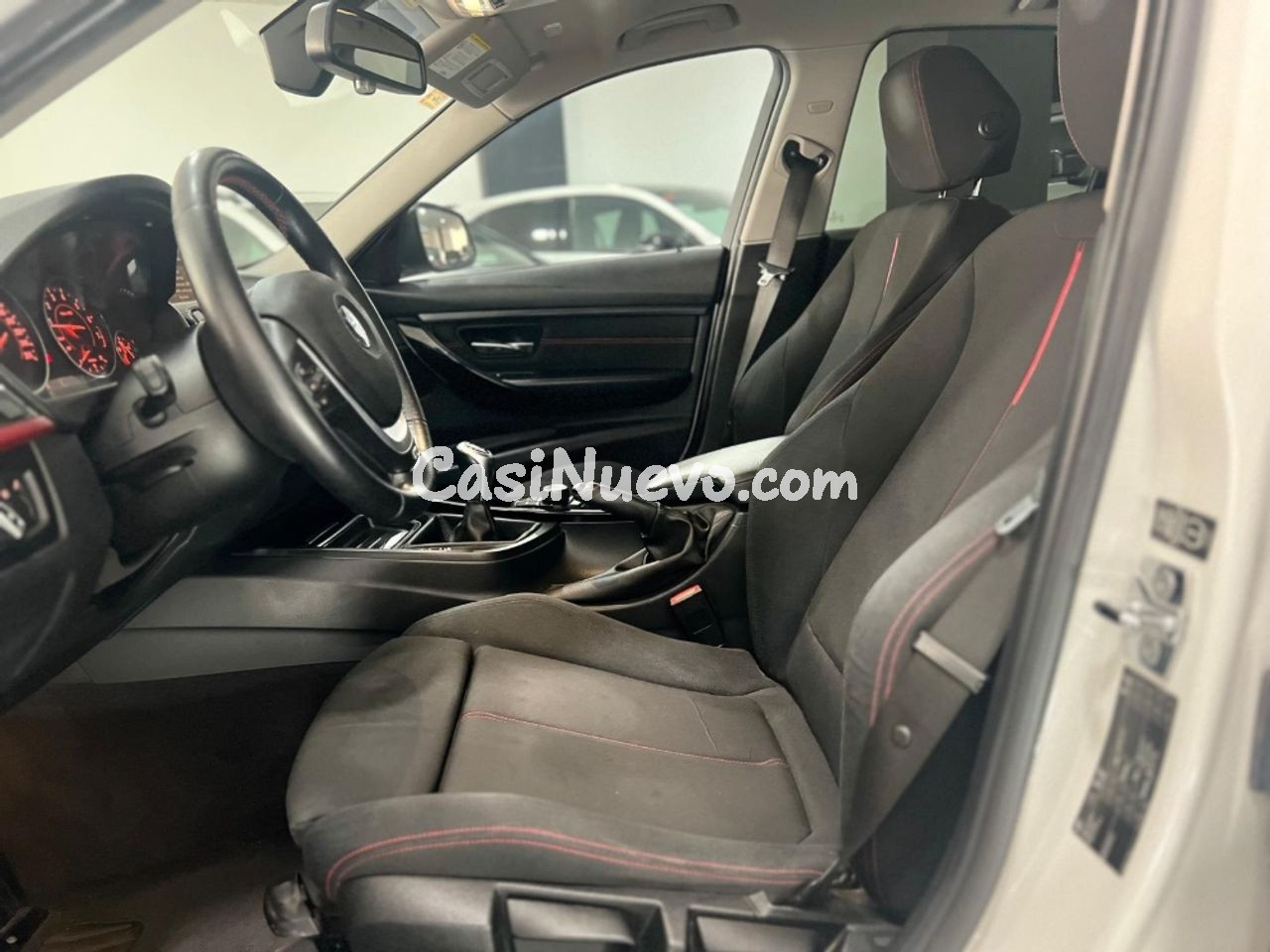 BMW Serie 3 320 i - foto 16