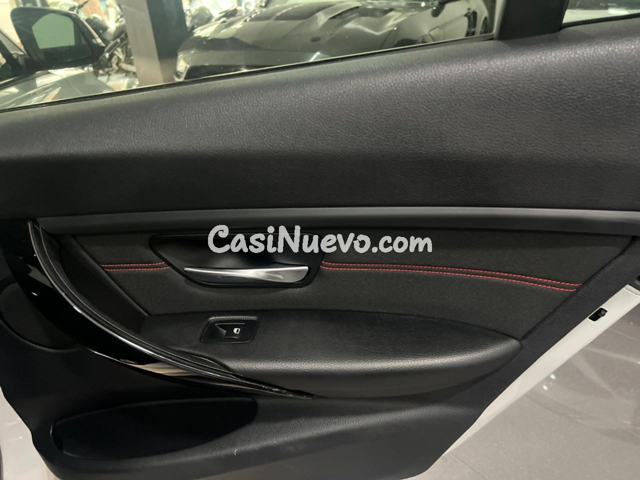 BMW Serie 3 320 i - foto 18