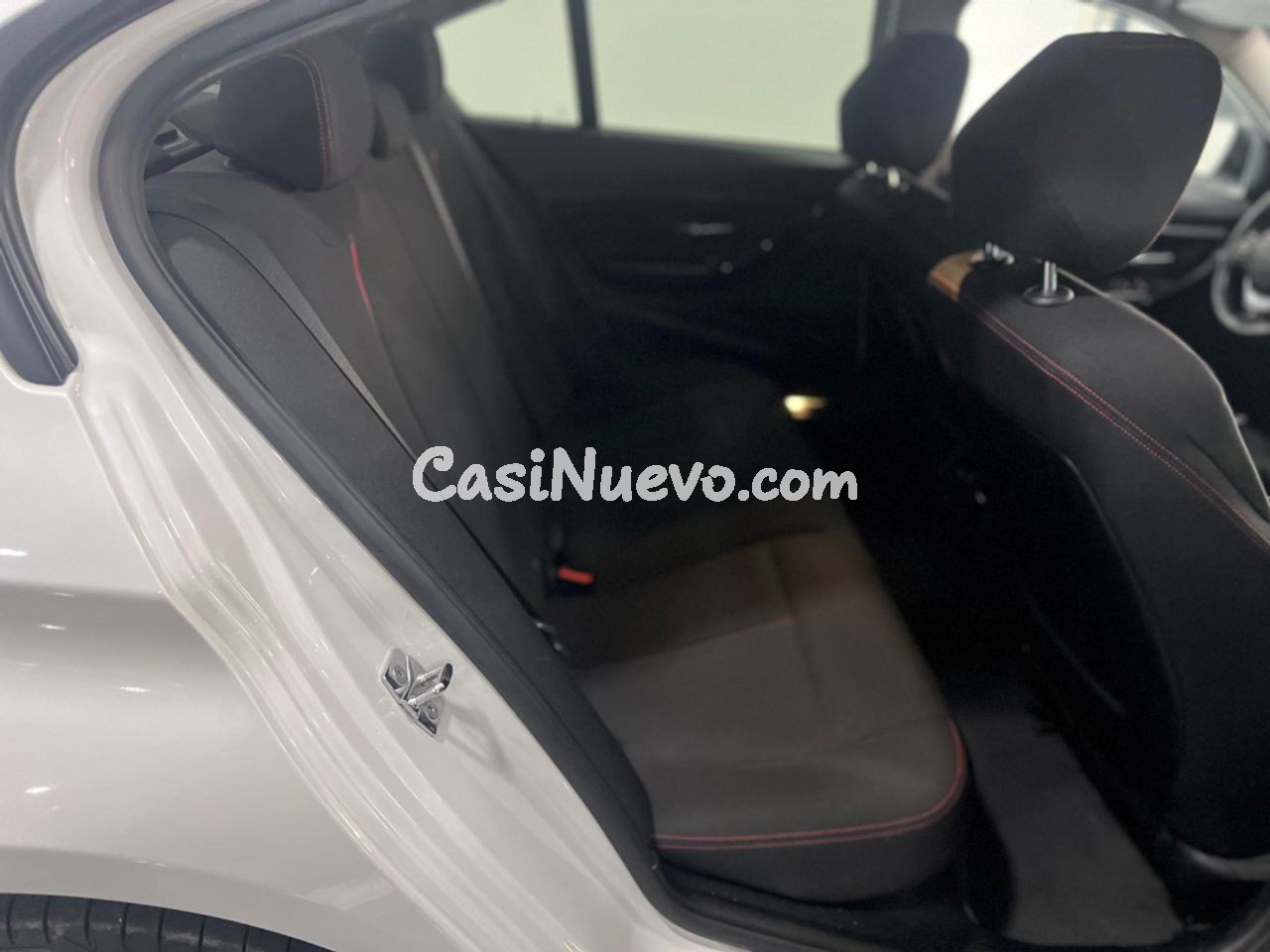 BMW Serie 3 320 i - foto 20