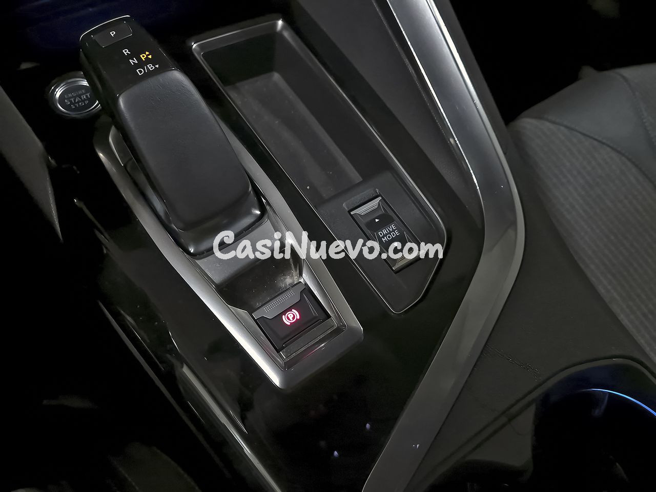 Peugeot 3008 Hybrid 225 e-EAT8 Allure Pack - foto 29