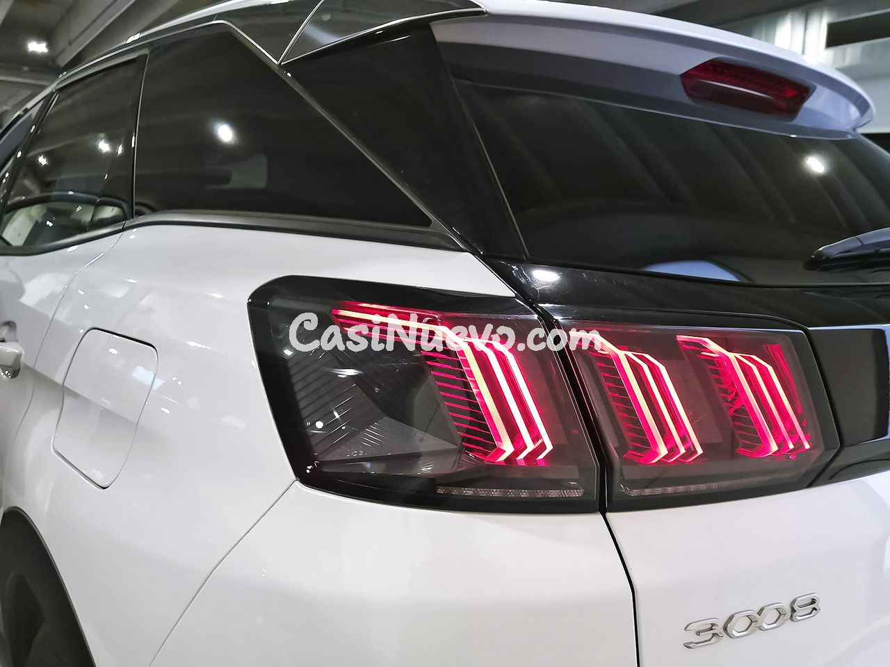 Peugeot 3008 Hybrid 225 e-EAT8 Allure Pack - foto 35