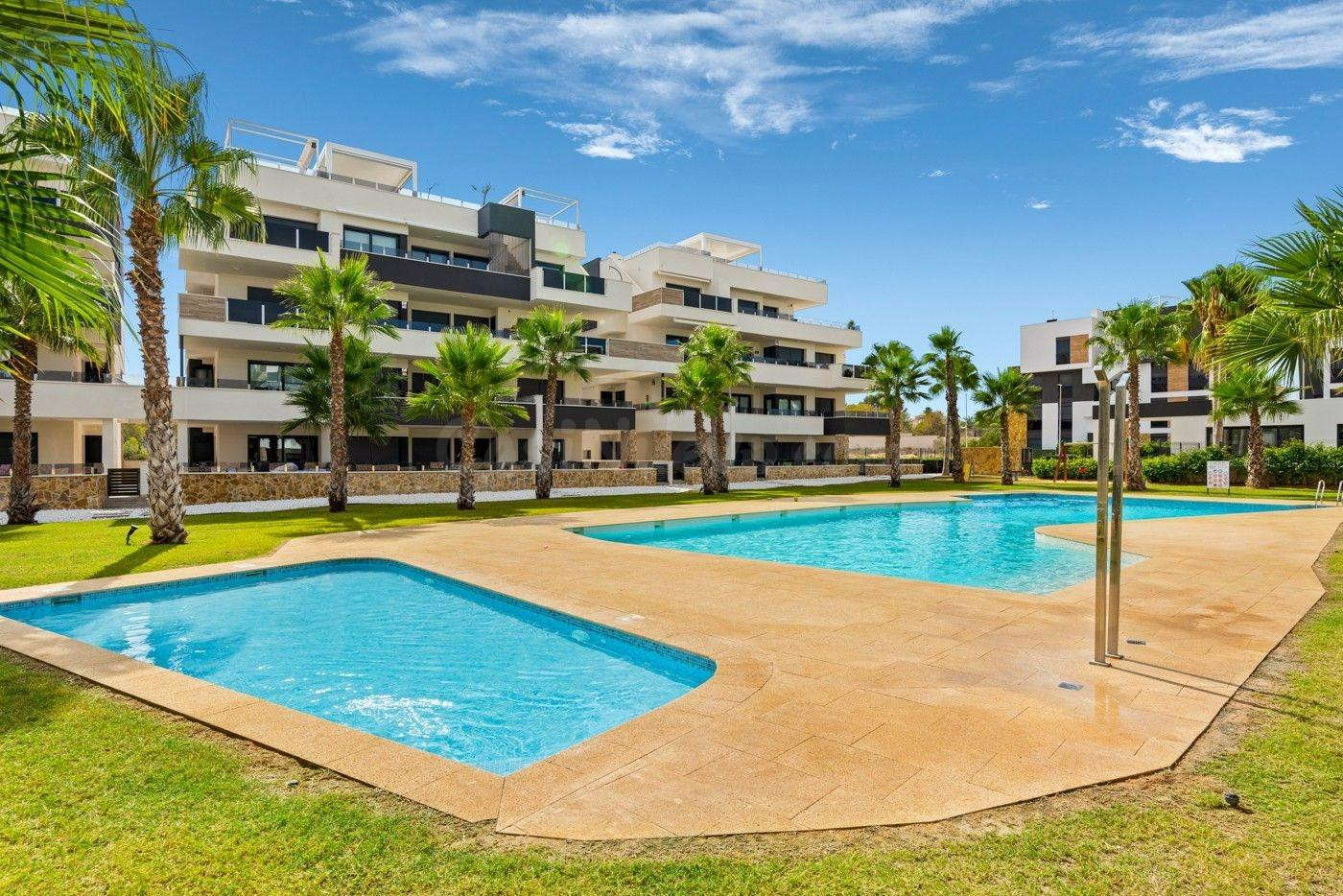 APARTAMENTO DE 2 DORMITORIOS Y 2 BAÑOS EN ZONA LOS ALTOS (OR - foto 3