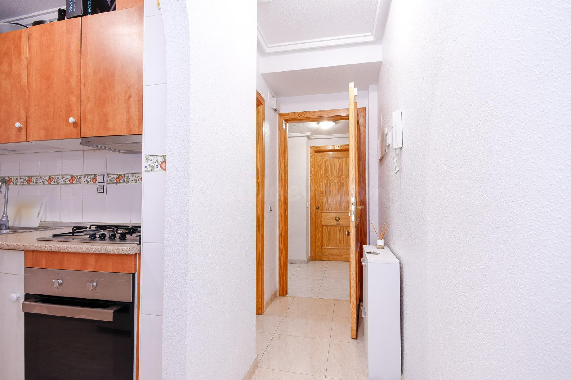 SE ALQUILA POR TEMPORADA APARTAMENTO DE 2 DORMITORIOS 1 BAÑO