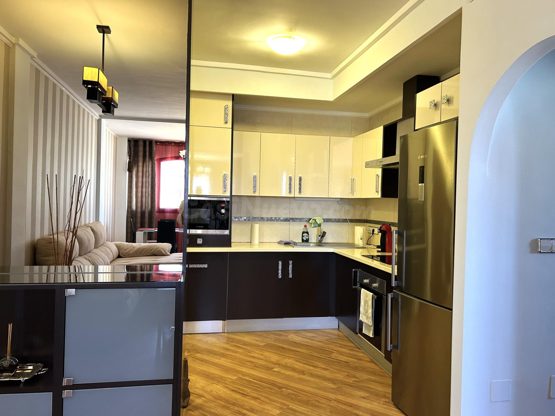 Apartamento en Albamar con 2 dormitorios y solárium - foto 4