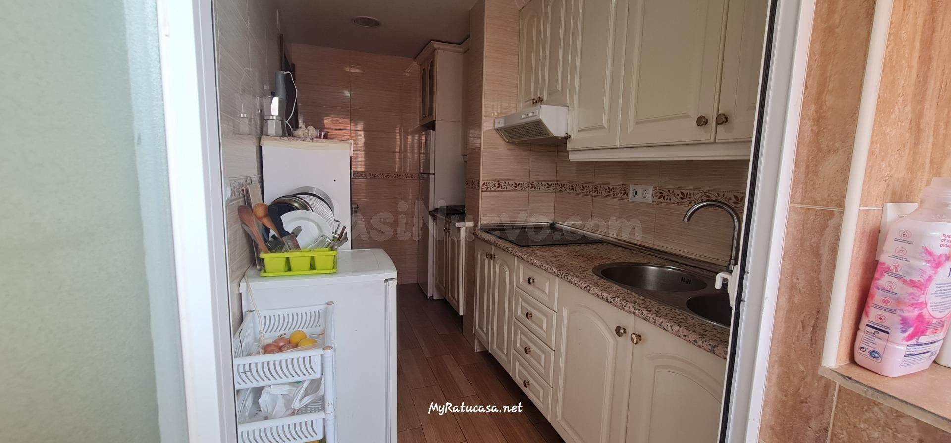 HABITACIÓN. Alquiler de habitación en piso compartido. - foto 4