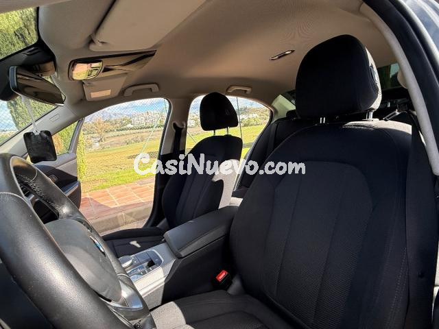 BMW - Serie 3 - 318d Berlina - foto 13