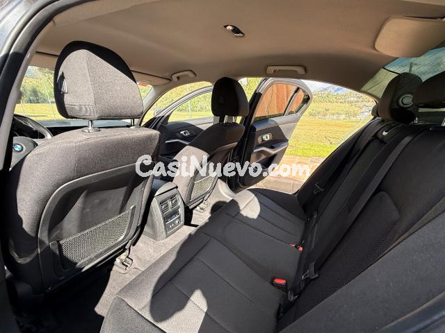 BMW - Serie 3 - 318d Berlina - foto 15