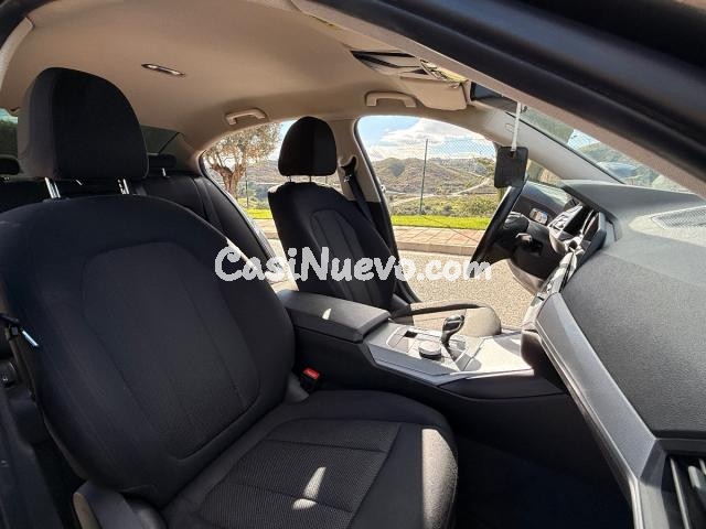 BMW - Serie 3 - 318d Berlina - foto 19