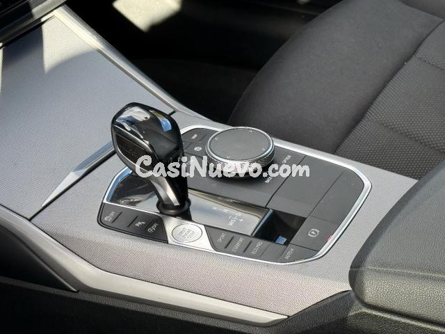 BMW - Serie 3 - 318d Berlina - foto 20