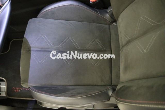 DS - DS 7 Crossback E-Tense - foto 28