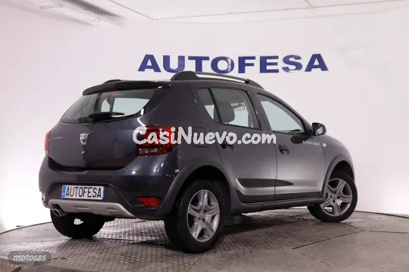 Dacia Sandero - foto 6