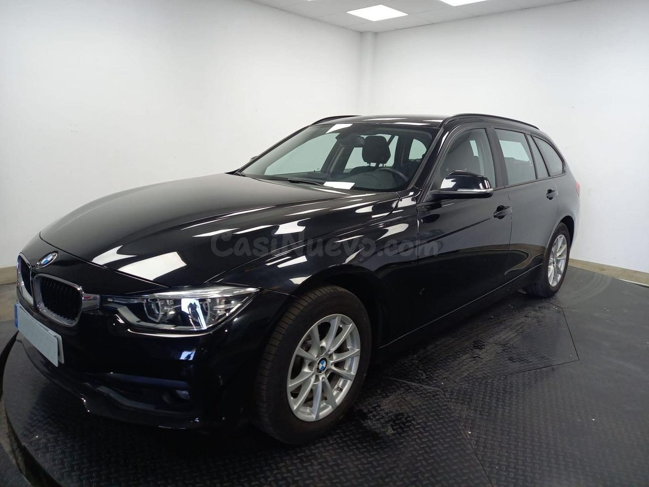BMW SERIE 3 REEKS TOURING 318D (100 KW) 5D