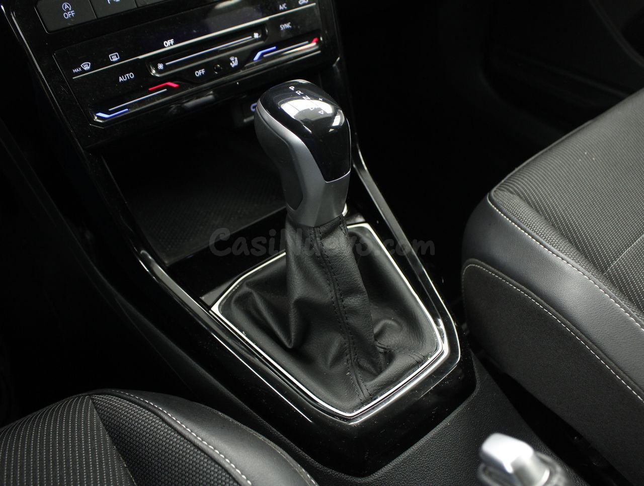 Volkswagen T-Cross SPORT 1.0 TSI 81 KW (110 CV ) AUTOMßTICO  - foto 10